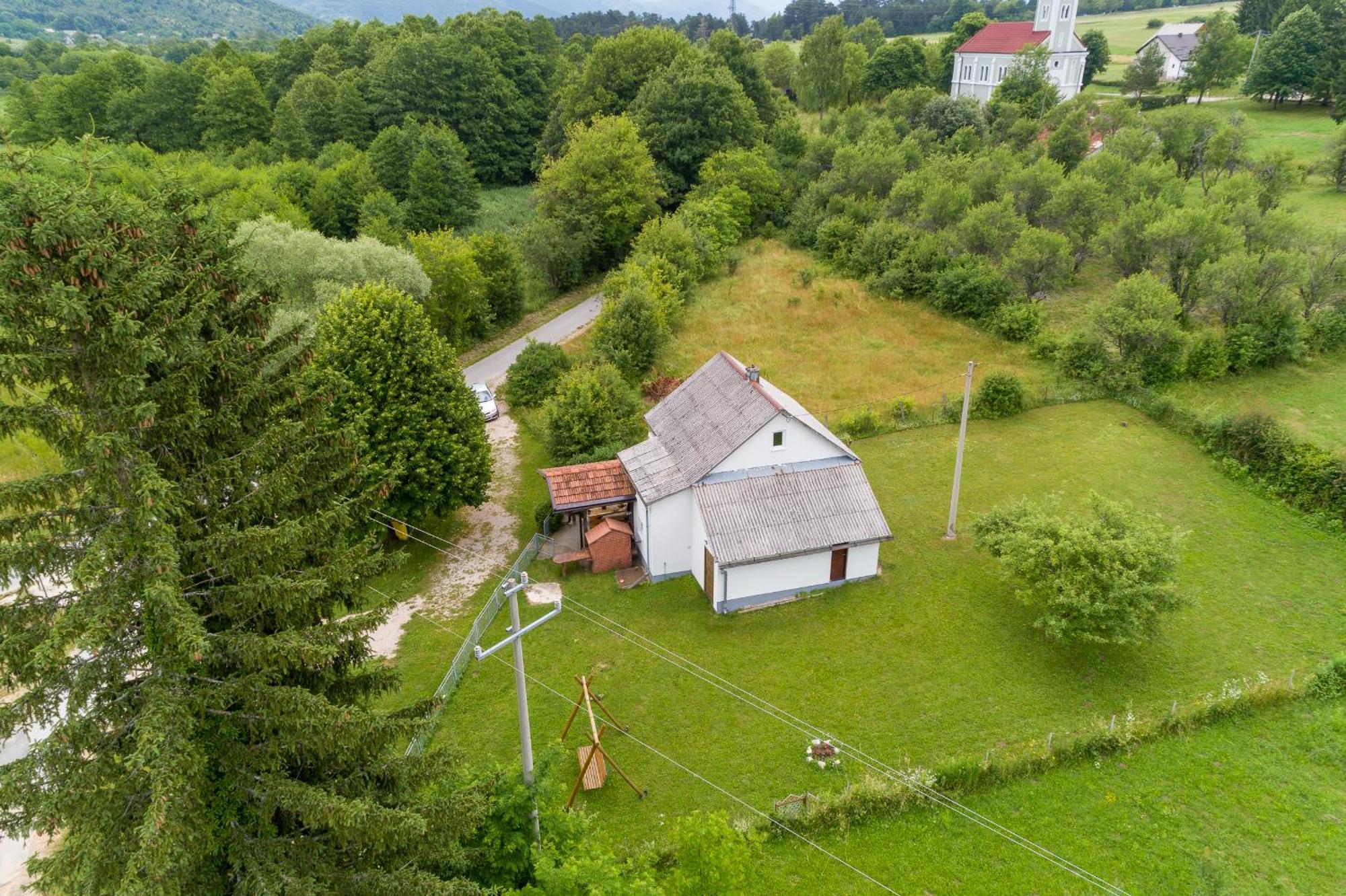 Holiday home Veki*** Korenica Dış mekan fotoğraf